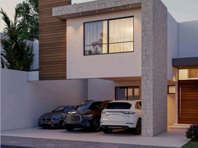 Casa en venta en Temozón Norte, Mérida, 3 modelos de fachada disponibles