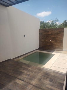 Rento villa de 2 habs con piscina sin amueblar en privada Temozon $17 mil