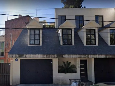 Remate Bancario, Casa A La Venta En Naucalpan